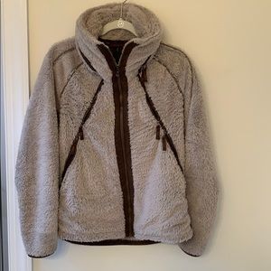 Cozy Kuhl Sherpa fleece